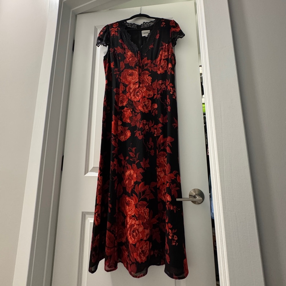 Reformation Tiffie Floral Print Midi Dress